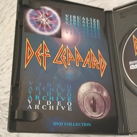 Def Leppard Visualize/Video Archive DVD - Picture 4 of 4